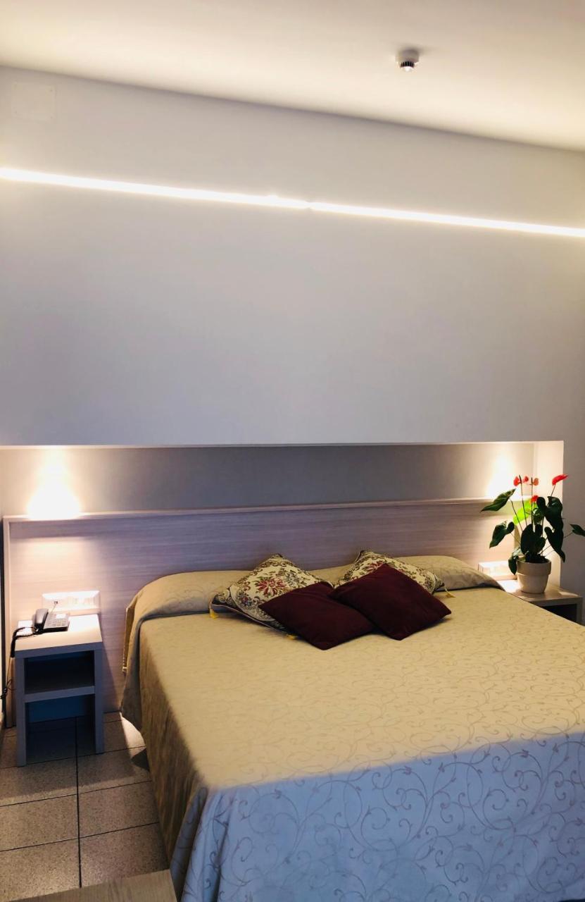 Hotel Delfina Signa Dış mekan fotoğraf